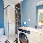 Duplex With Private Rooftop & View On San Juan Church By Rems Apartament