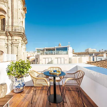 Duplex With Private Rooftop & View On San Juan Church By Rems 马拉加
