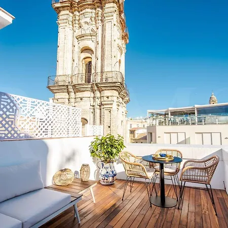 Duplex With Private Rooftop & View On San Juan Church By Rems 马拉加